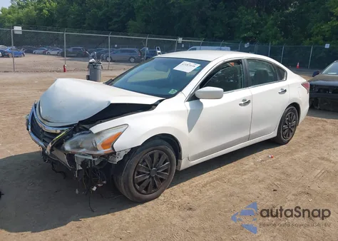 2014 Nissan Altima 2.5/2.5 S/2.5 Sl/2.5 Sv from USA, damaged, VIN 1N4AL3AP2EN377227